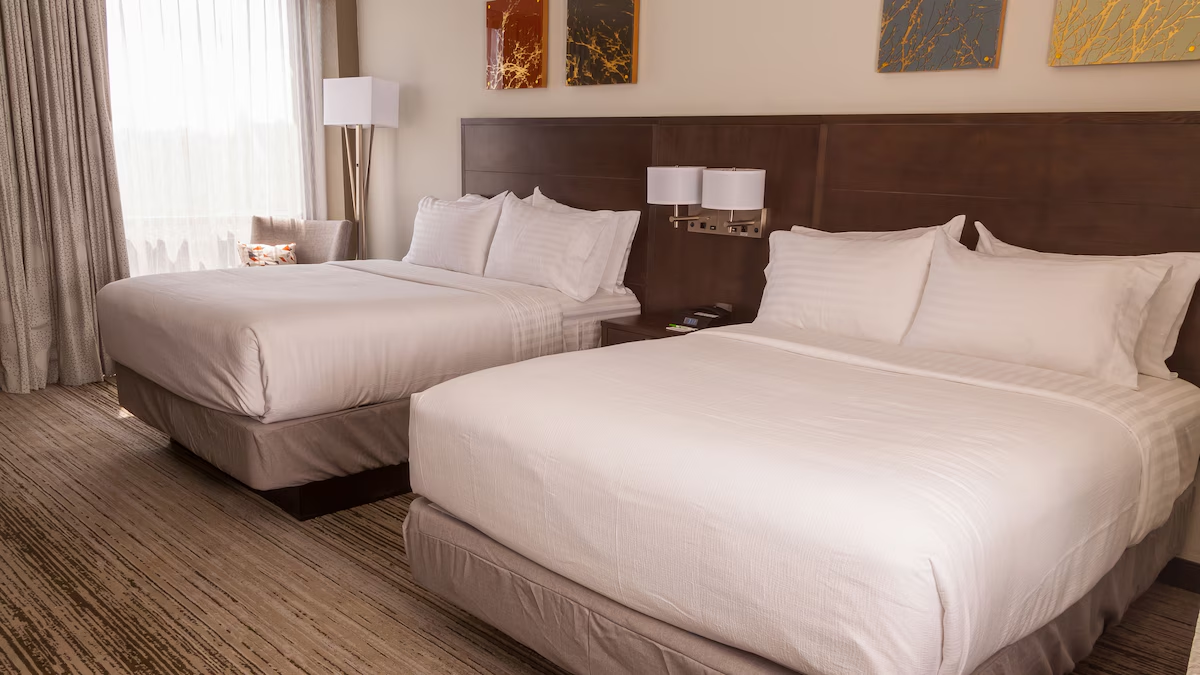 Double Queen Room